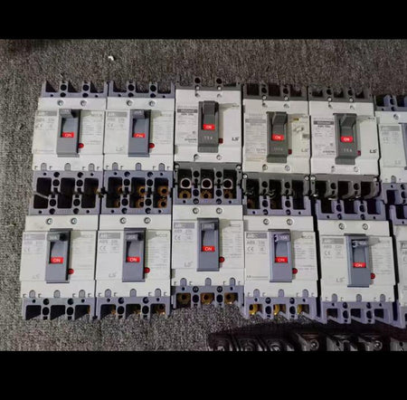 LS MEC ABS 33b 15A 20A 30A 10 ABS 103b 100A 1 ABS 203c 125A 1 ABN103c 75A 2 EBN103c 100A 1