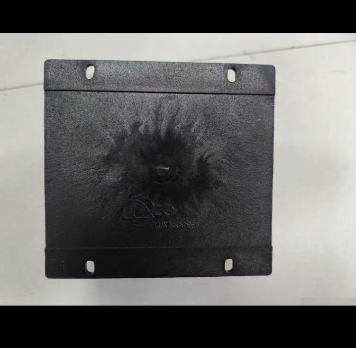 LUXCO SBAG-402 AC440V 690V