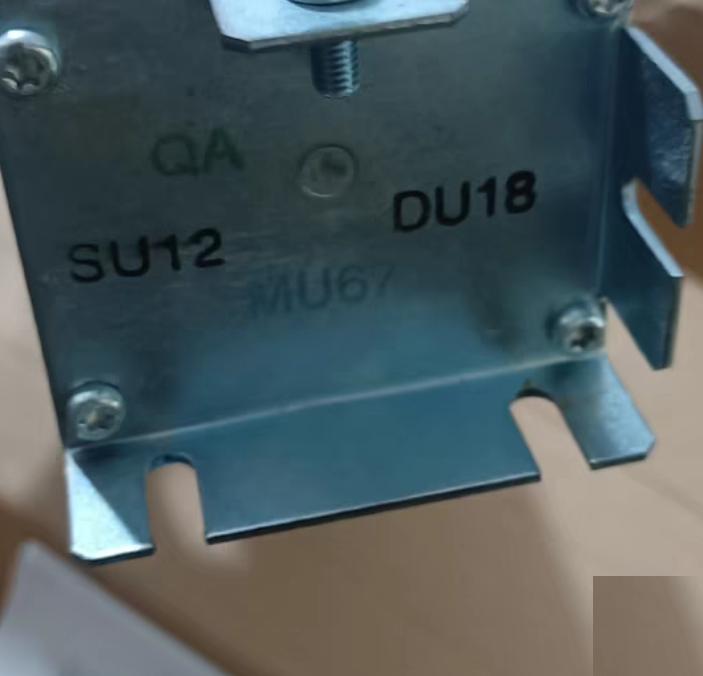 Lenze E84AZESR2224SD 5000 G11-2