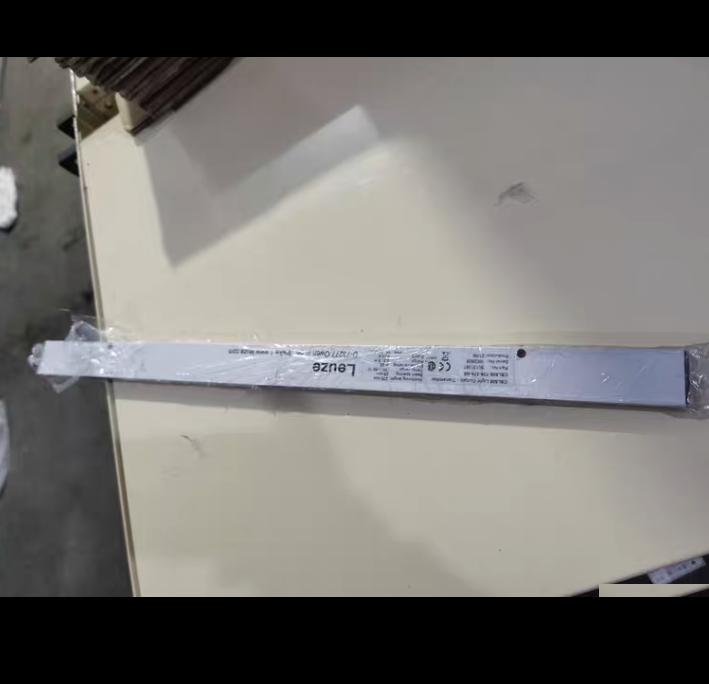 Leuze CSL505-T25-375-M8 375mm 25mm DC18-30V IP65 1