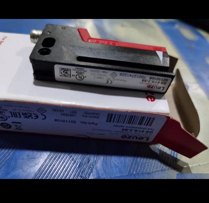 Leuze GS 61 6 2-S8 50110108 10-30V DC IP65 -20℃ 60℃ 2