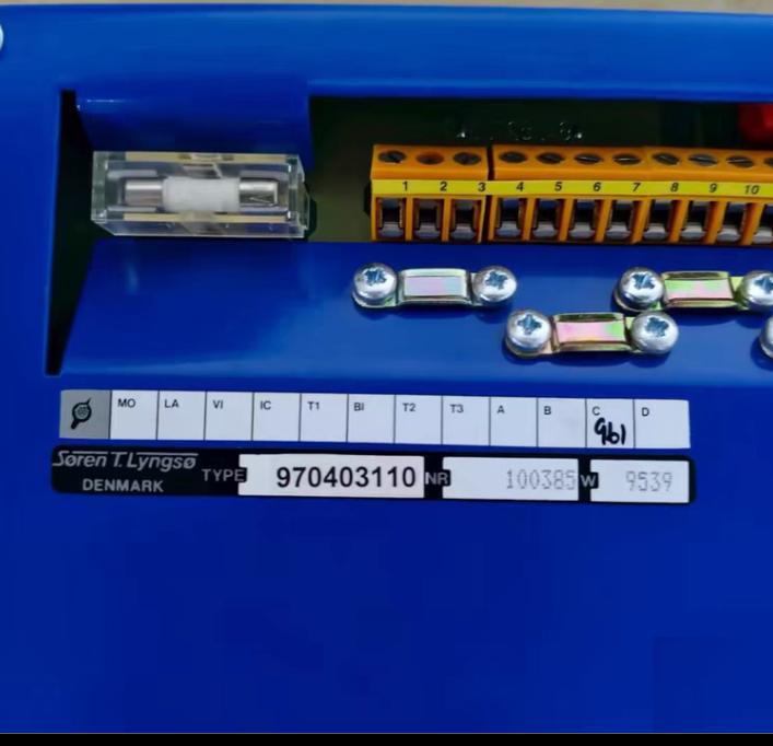 Lyngso Marine UMS 2000 970403110 LCD
