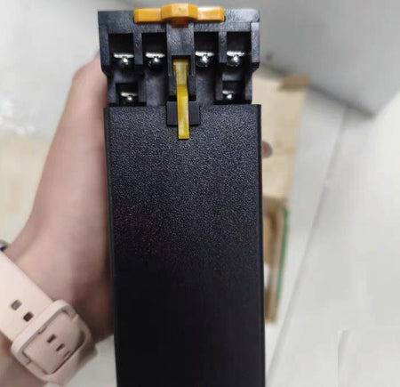 M-SYSTEM ARB-4142-H Pt100 -200 200℃ 220V AC