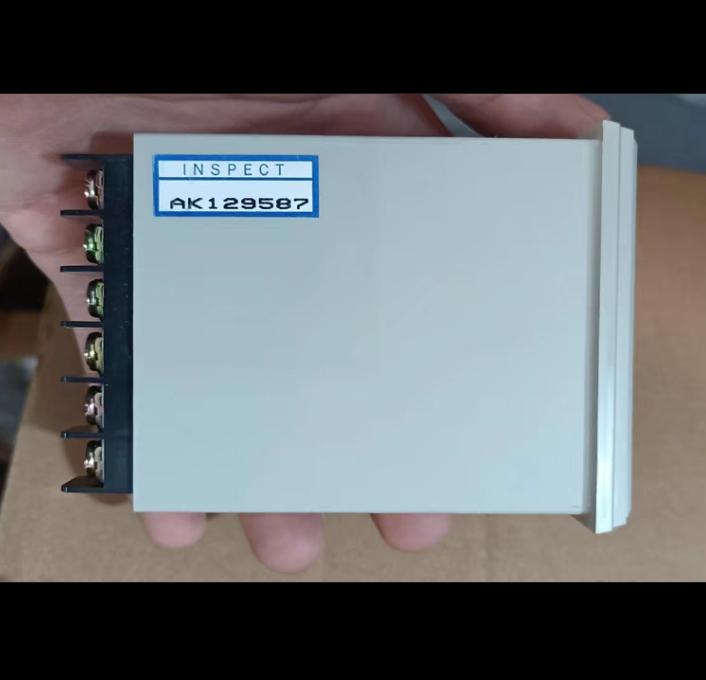 M5Y-C 300 G6-4