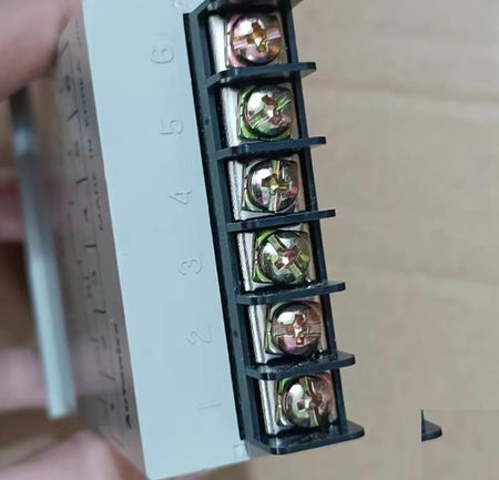 M5Y-C 300 G6-4
