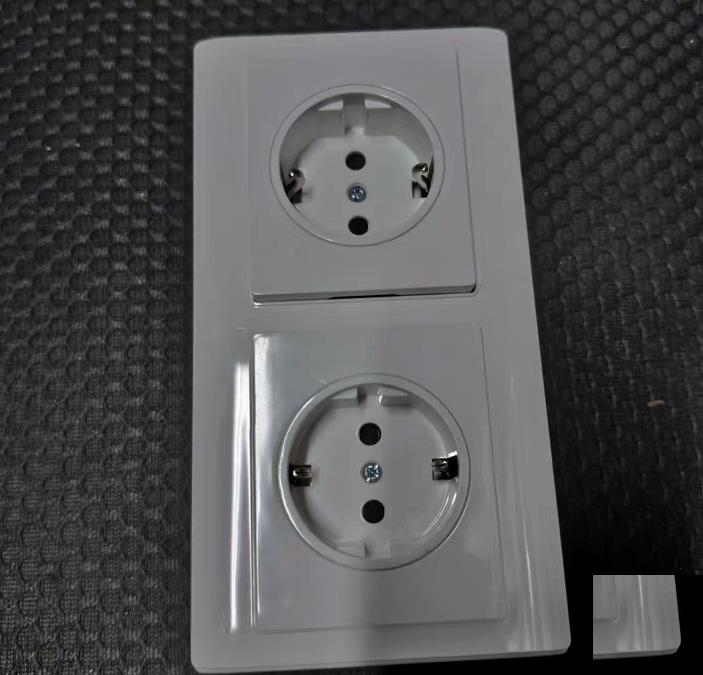 MACZ2-2-2A 250V 16A IP22 86