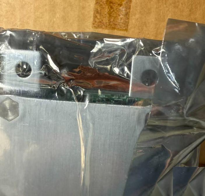 MAN AMP 1142864-8 rev 1 3