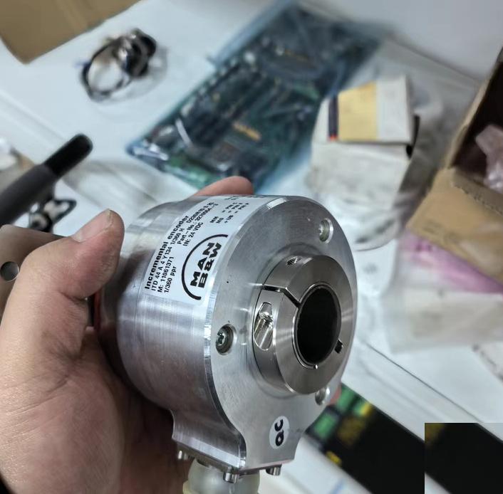 MAN B W 3270554-3 24VDC 1360ppr IP66 HTL