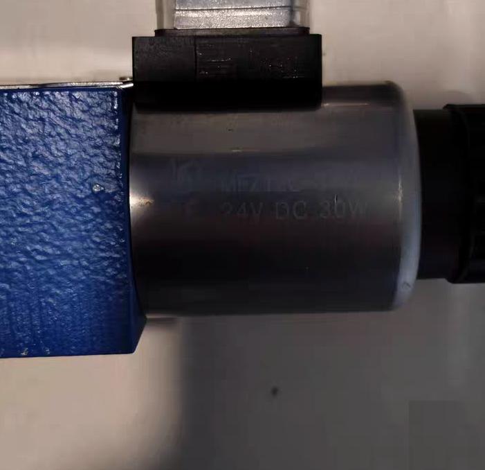 MAN MFZ12C-37YC 24V DC 30W 6121158-8 Pmax 350bar