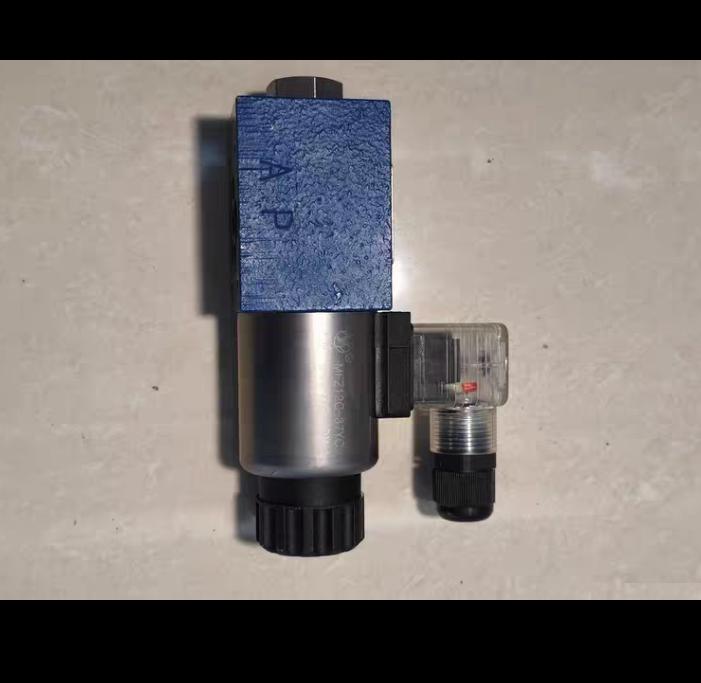 MAN MFZ12C-37YC 24V DC 30W 6121158-8 Pmax 350bar