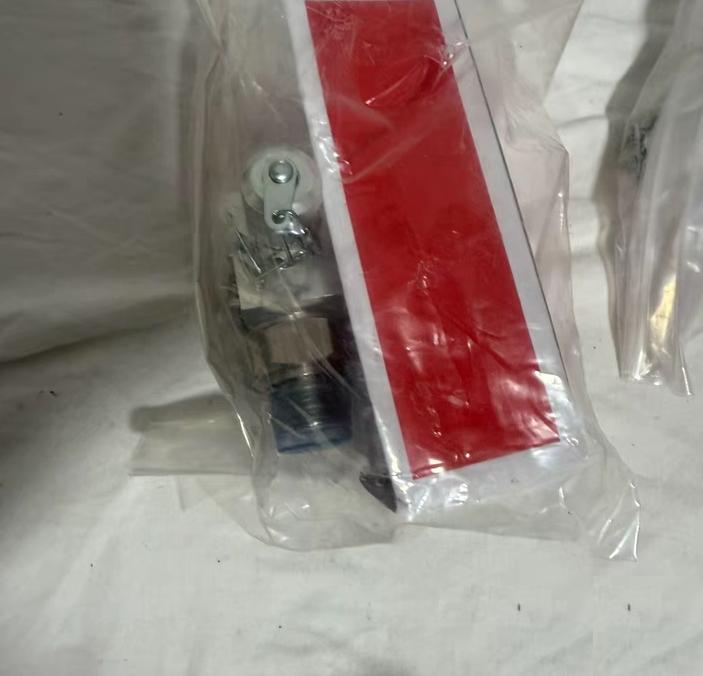 MBS3300060G6132 0-6bar 4-20 mA 4