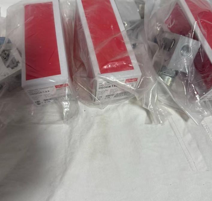 MBS3300060G6132 0-6bar 4-20 mA 4