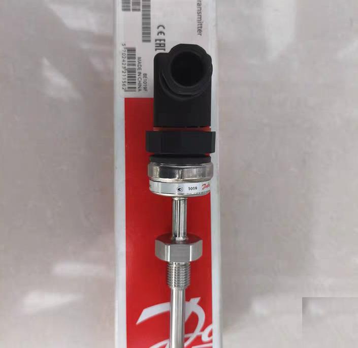 MBT 5560 084Z4205 4-20mA 0-200℃ 10-32VDC