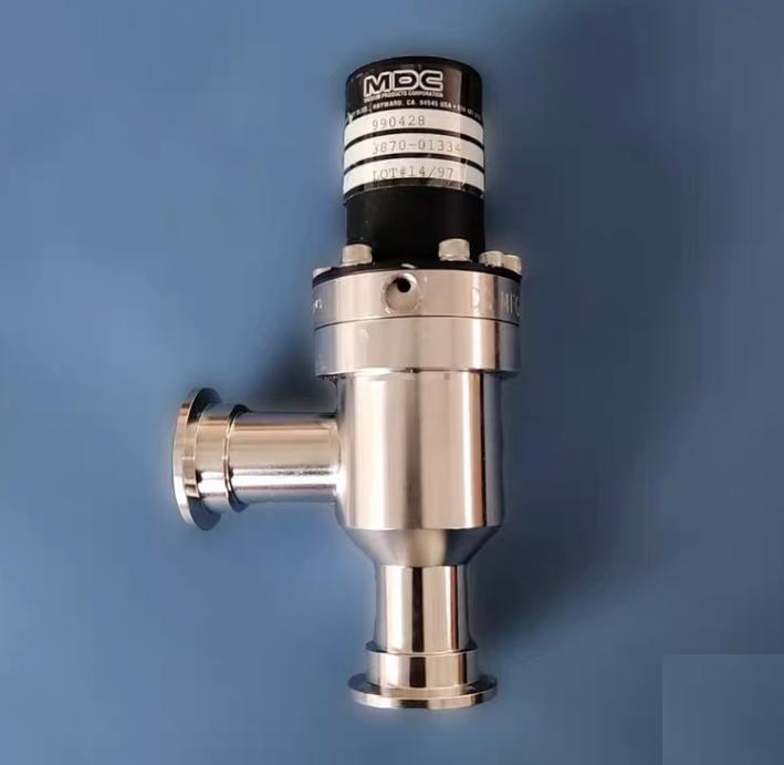 MDC 990428 AMAT 3870-01334 APPLIED MATERIALS VALVE PNEU-ACT RTANG KF25 AIR-OPE 3870-01334KAV-100M-P-1034 KAV-100M-P-SPCF35 KF25 7