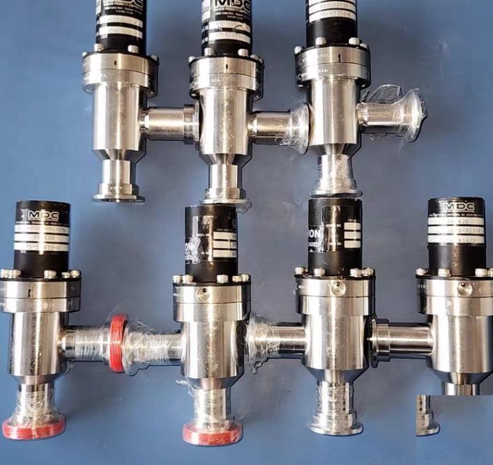 MDC 990428 AMAT 3870-01334 APPLIED MATERIALS VALVE PNEU-ACT RTANG KF25 AIR-OPE 3870-01334KAV-100M-P-1034 KAV-100M-P-SPCF35 KF25 7