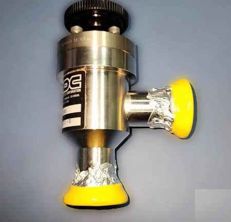 MDC KAV-100 KF25 310073 1 Part Number 310073Reference KAV-100This HV angle valve with 1 25 4mm Port opening and Manual actuator provides vacuum isolation It is equipped with ISO NW25 Port Flange DN25 and FKM Bonnet Seal