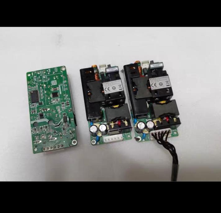 MEGMEET    MKP150-15A      100-240V   15V 10A