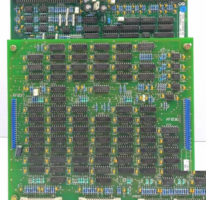 MGE Carte D06Z 6739939XD-2D PCB Card Module 6739840