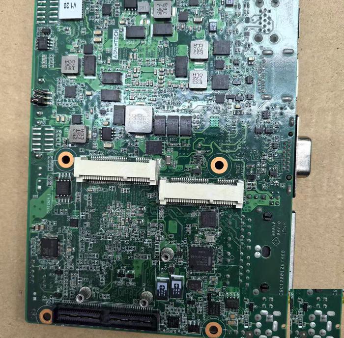 MIO-5290 USB HDMI