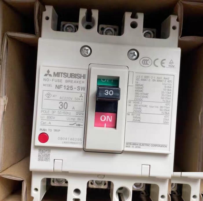 MITSUBISHI NF125-SW 30A 3P AC220V 50kA