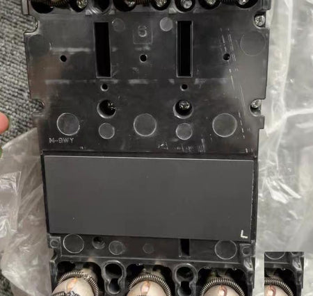 MITSUBISHI NF250-SW 3P 200A