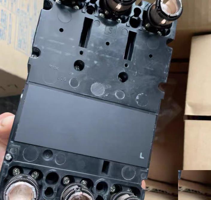 MITSUBISHI NF250-SW 3P 150A