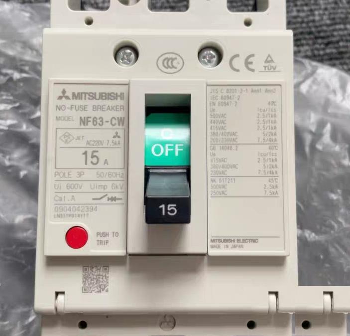 MITSUBISHI NF63-CW 3P 15A