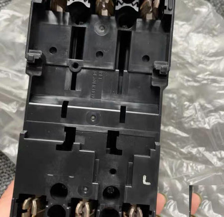 MITSUBISHI NF63-SW 3P 20A