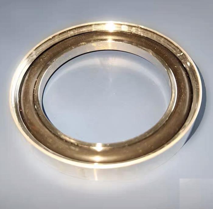 MKS 100936524 11 1 3 The 100936524 Overpressure Centering Ring Assembly is designed for NW40 size ISO-KF vacuum flanges and features a Viton® O-ring stainless steel construction and an aluminum overpressure ring