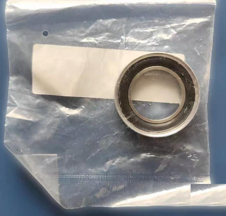 MKS 100936525 1 1 The 100936525 Overpressure Centering Ring Assembly is designed for NW25 size ISO-KF vacuum flanges and features a Viton® O-ring aluminum construction and an aluminum overpressure ring