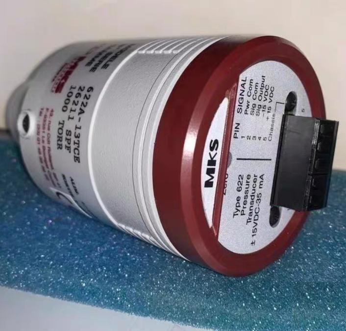 MKS 622A13TCE 1000 TORR 622 Baratron Pressure Transducer CF16 1 33 OD 33 8 mm Conflat rotatable