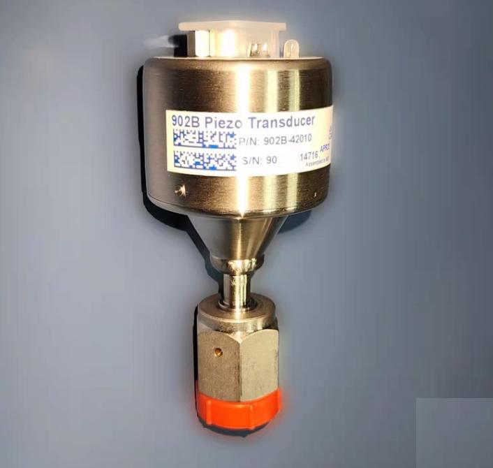 MKS 902B-42010 Piezo Vacuum Transducer 0 1-1000 Torr 4 VCR RS485 0-10 VDC DB9 1 Relay