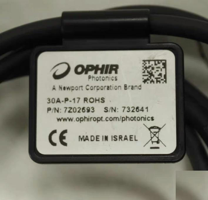 MKS NEWPORT Ophir 30A-P-17 Short Pulse 30W Thermopile Laser Sensor 17mm Aperture 7Z02693
