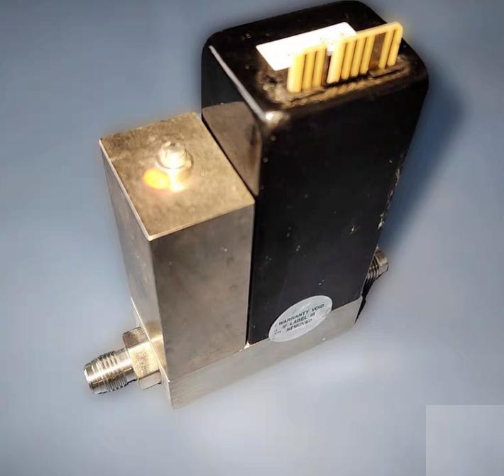 MKS UFC-1100 N2 10L MFC
