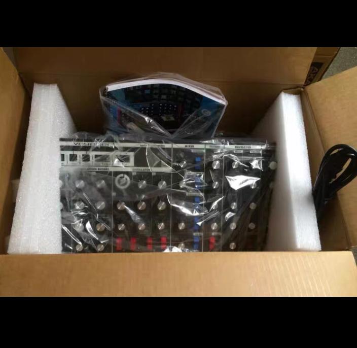 MOOG RACK Minimoog Voyager RME V3 5 ARMENS