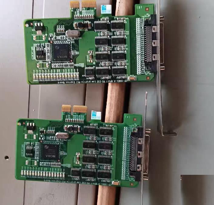 MOXA CP-168EL-A 8