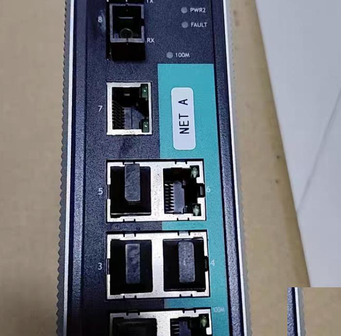 MOXA EDS-308-M-SC 8 12-48V