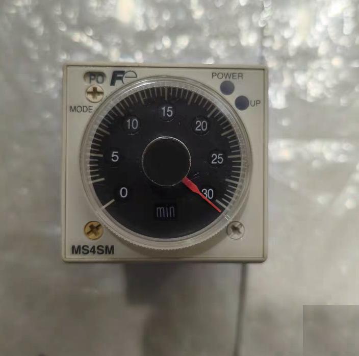 MS4SM-AP 100-240VAC 0 05s-60h AC-15 2A 250V DC-13 0 5A 30V