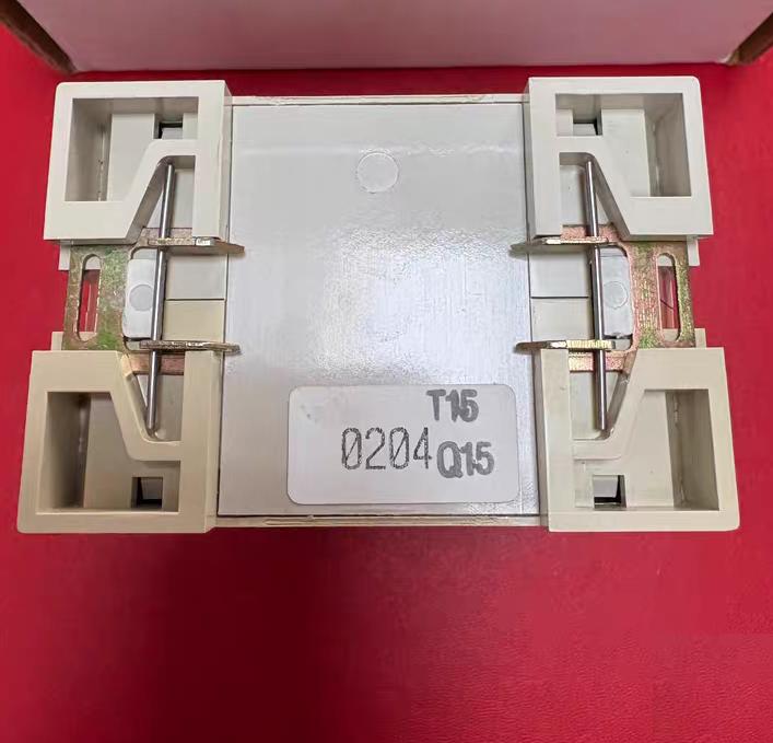 MTL 2215 IS-output switch operated relay 24Vdc