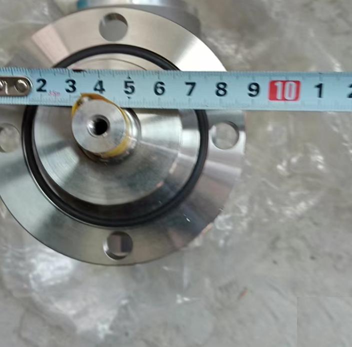 MVS-20FGU 121206-01 2 1800