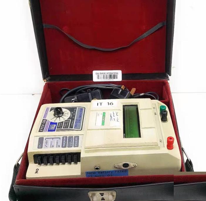 Megabras MD-5065 Megohmmeter Digital OM9487A