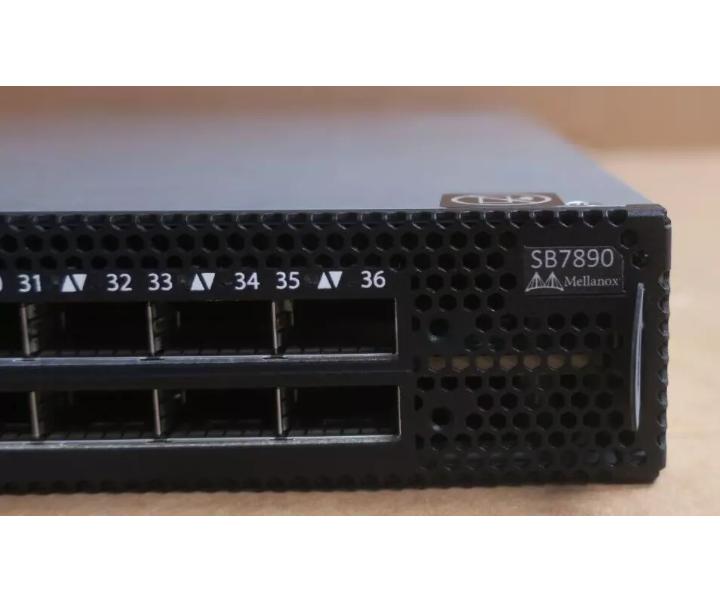 SB7890 100Gb QSFP28