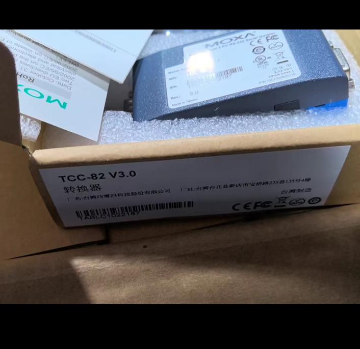 Moxa TCC-82 7