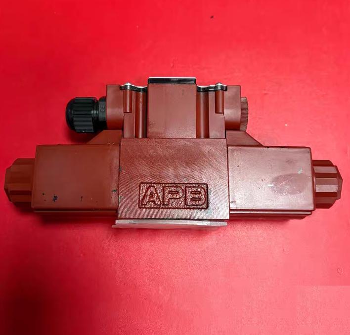 NAKAKITA NS692RT-6-ACB-54 AC110V
