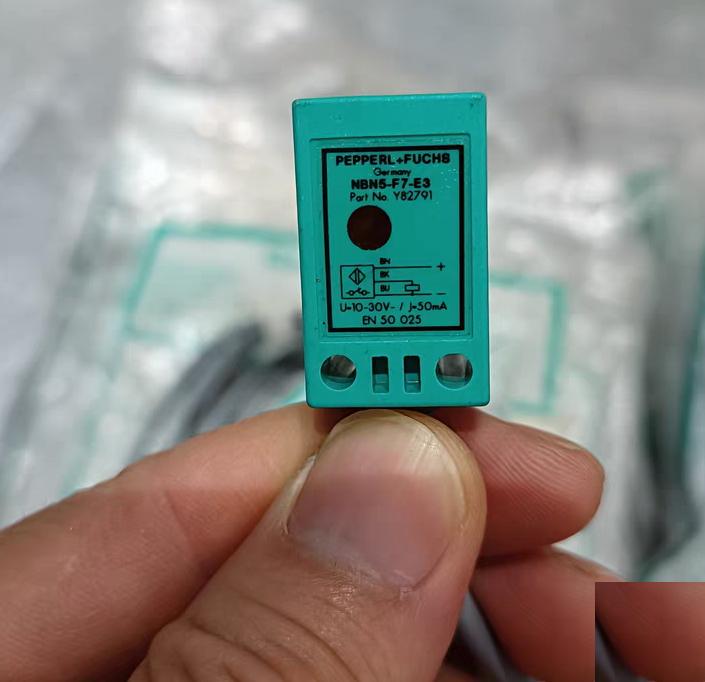 NBN5-F7-E3 18 45