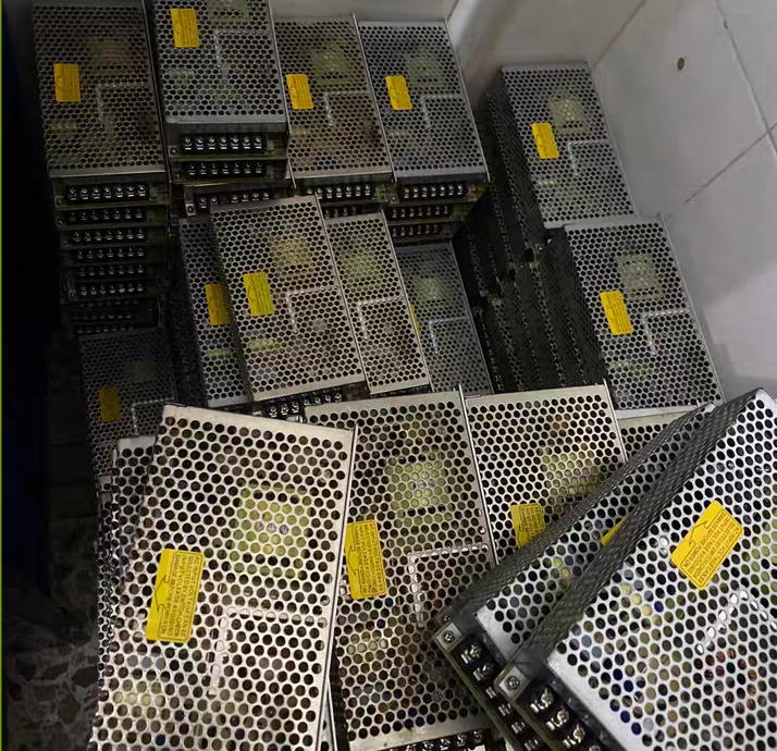 NES-150-24 24V 6 5A         200