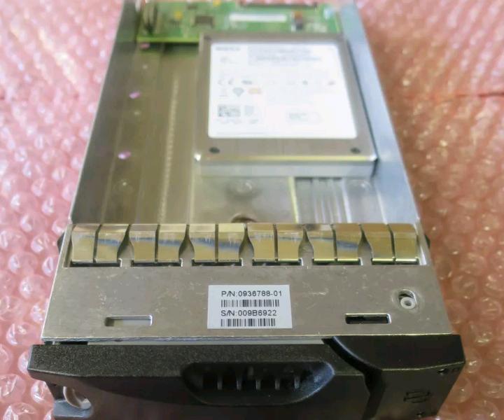 MCC0E50G5MPQ-0VA 0936788-01 G914J 50GB