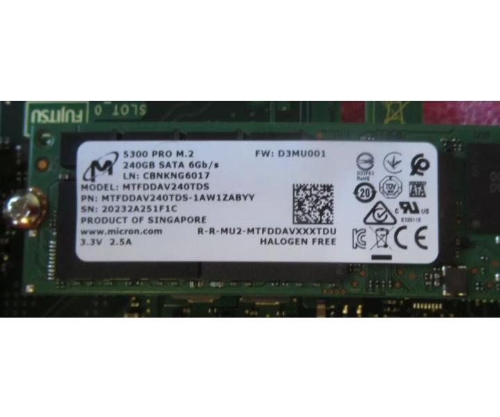 S26361-D3888-A100 CP200 240GB