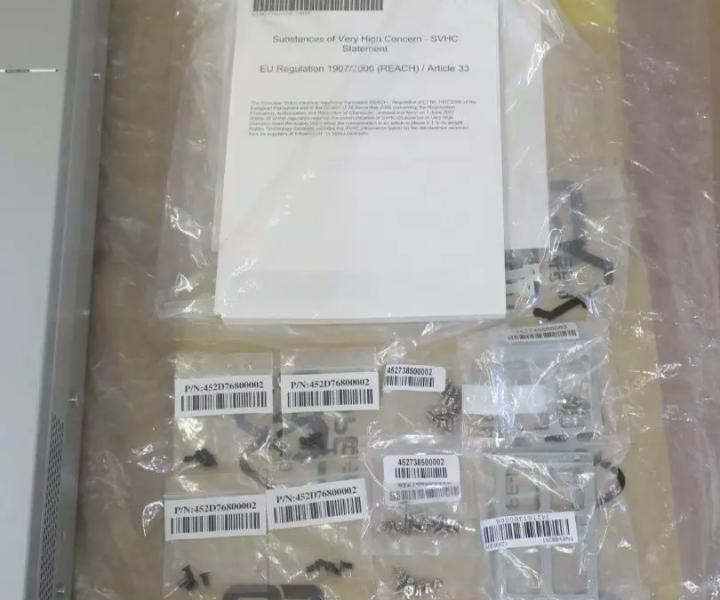 16-DIMM 8-Bay GX2460