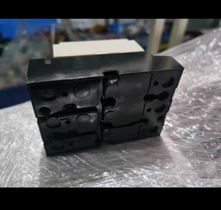 NF30-CS15A 3P 220V AC 1